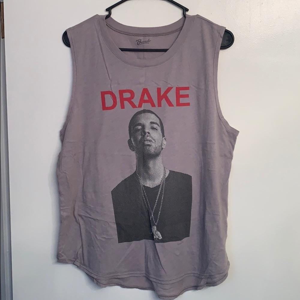 Graphic Tank
